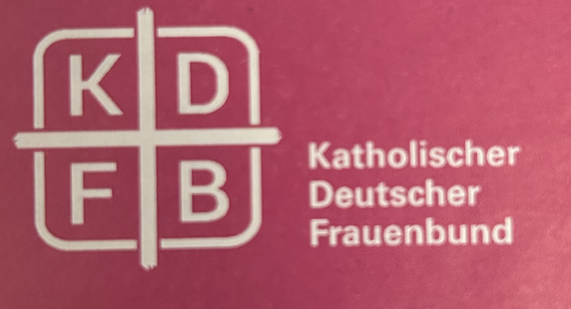 KDFB Jahres­haupt­ver­sammlung und Einstimmung in den Advent